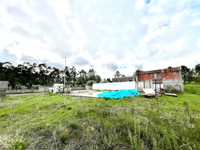 Terreno para Venda em Tornada e Salir do Porto Foto 13