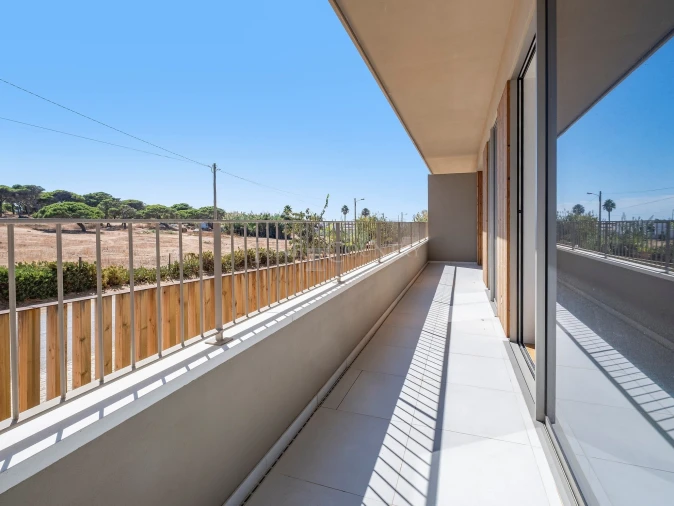 Apartamento T2 para Venda em Quarteira Foto 12