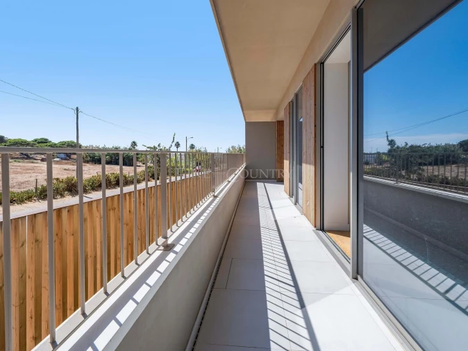 Apartamento T2 para Venda em Quarteira Foto 9