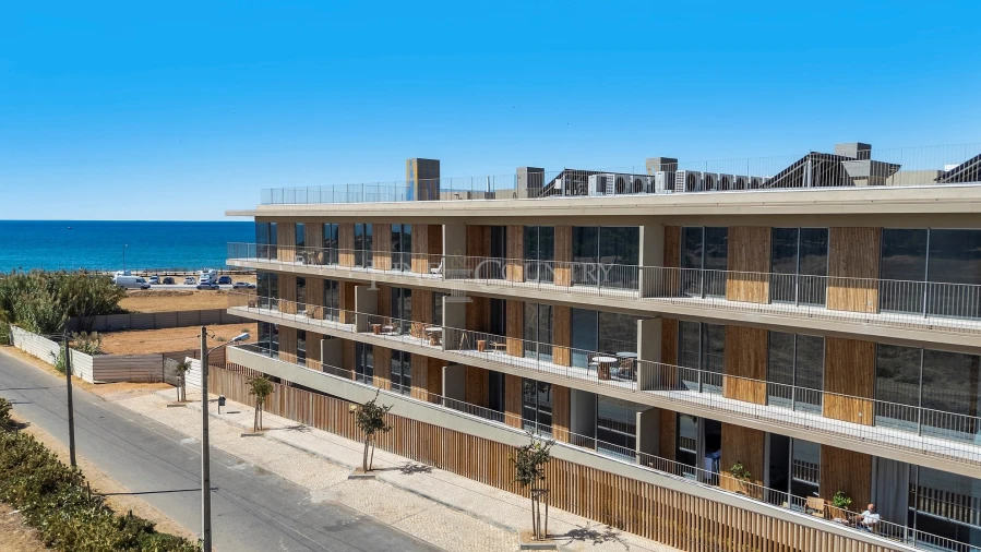 Apartamento T2 para Venda em Quarteira Foto 3