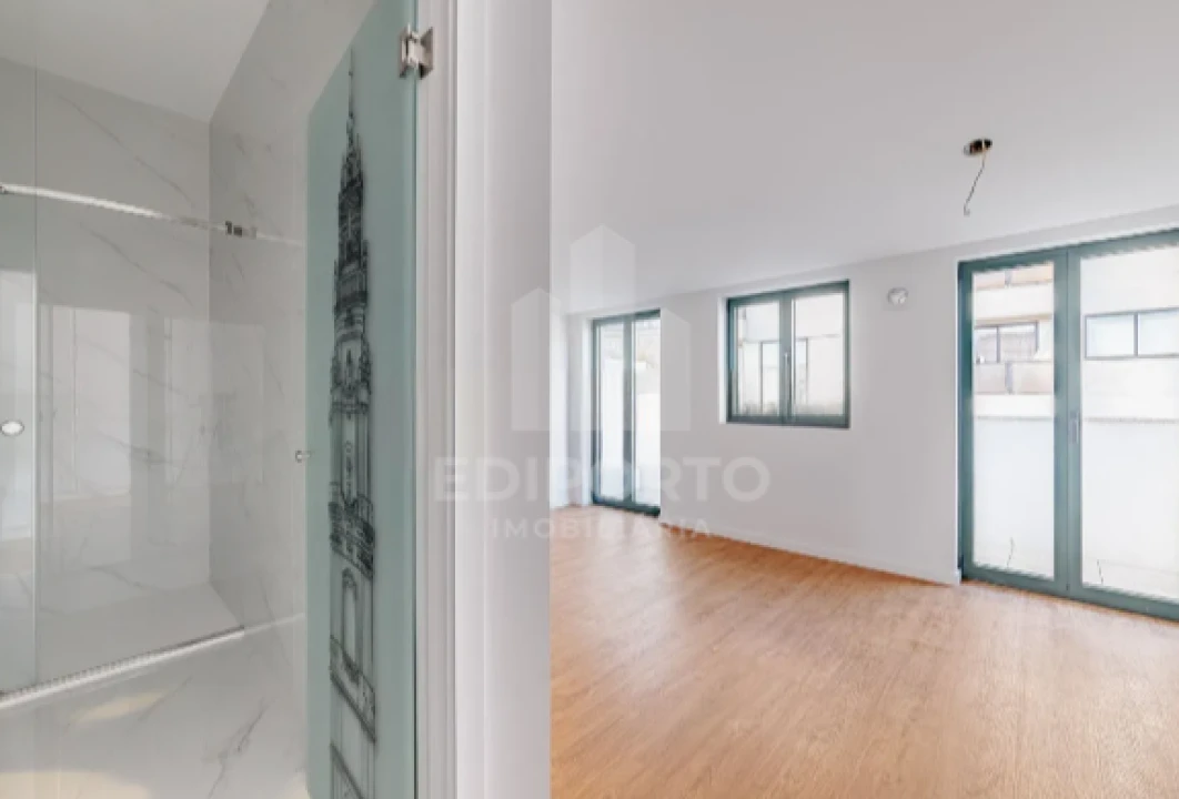 Apartamento T3 para Venda em Campanhã Foto 32