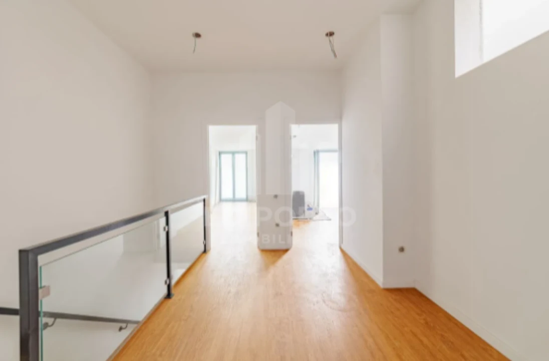 Apartamento T3 para Venda em Campanhã Foto 14