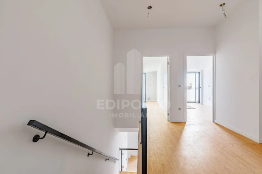 Apartamento T3 para Venda em Campanhã Foto 15