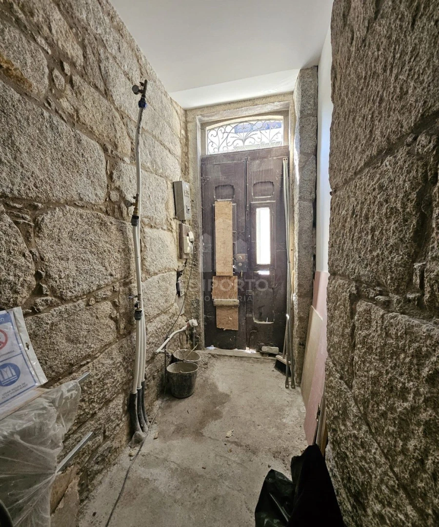 Apartamento T3 para Venda em Campanhã Foto 20