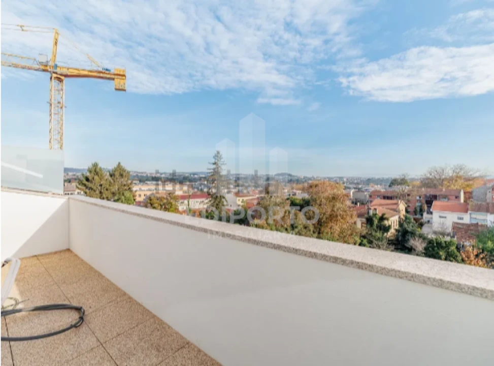 Apartamento T3 para Venda em Campanhã Foto 25