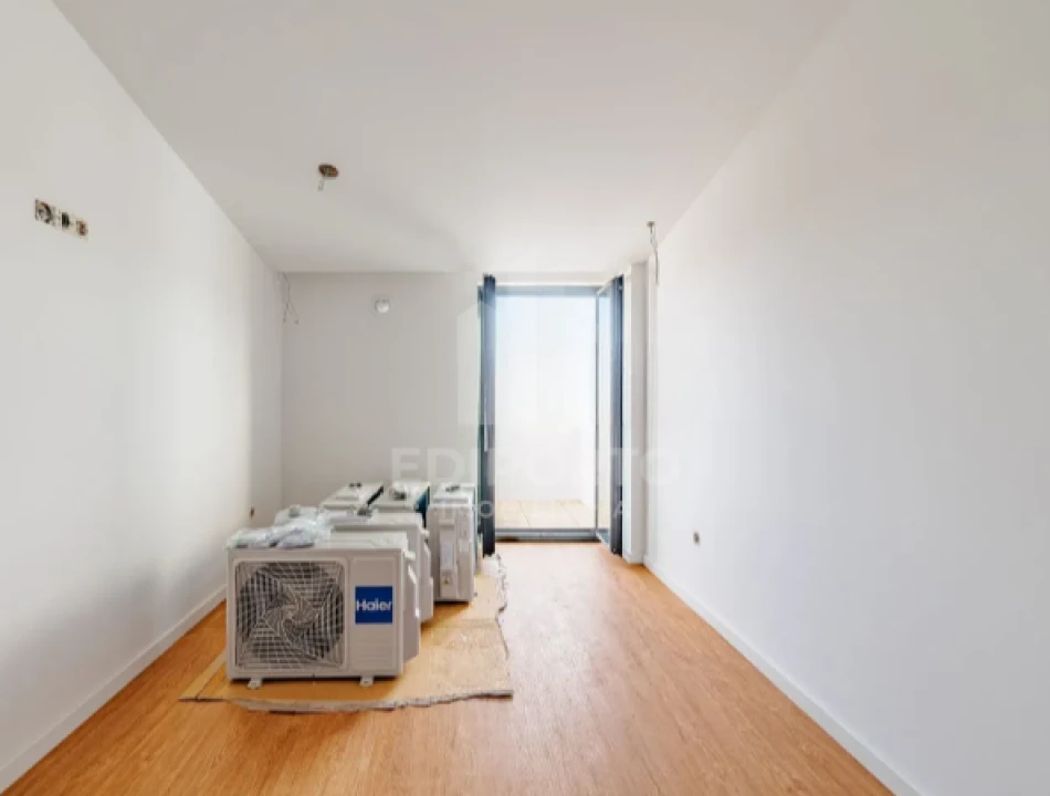 Apartamento T3 para Venda em Campanhã Foto 23