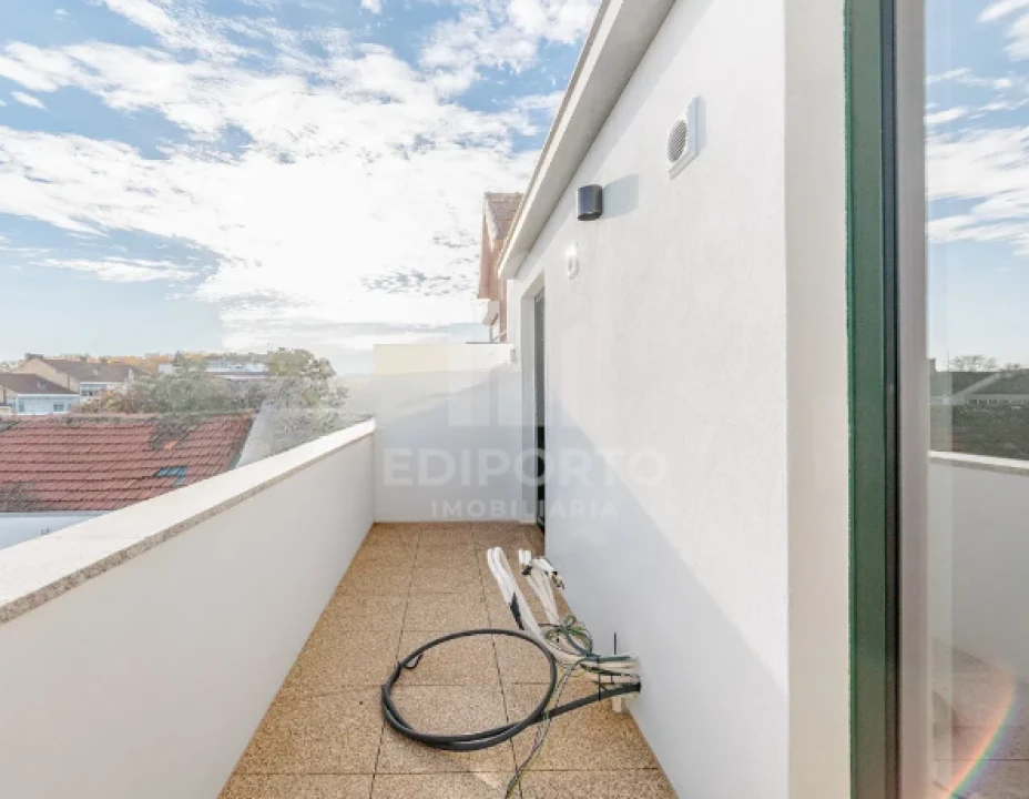 Apartamento T3 para Venda em Campanhã Foto 26