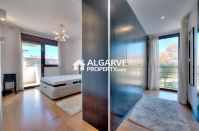 Apartamento T2 para Venda em Quarteira