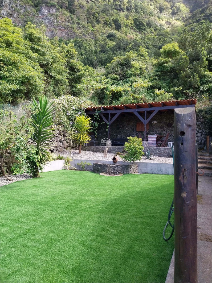 Moradia T3 para Venda em Ponta Delgada Foto 19