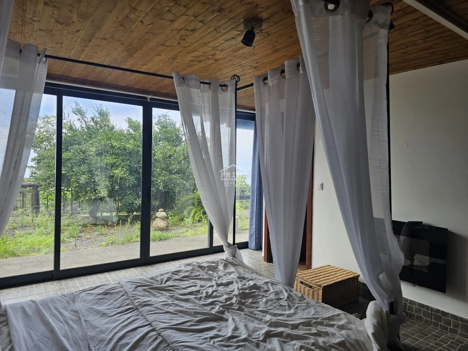 Moradia T3 para Venda em Ponta Delgada Foto 11