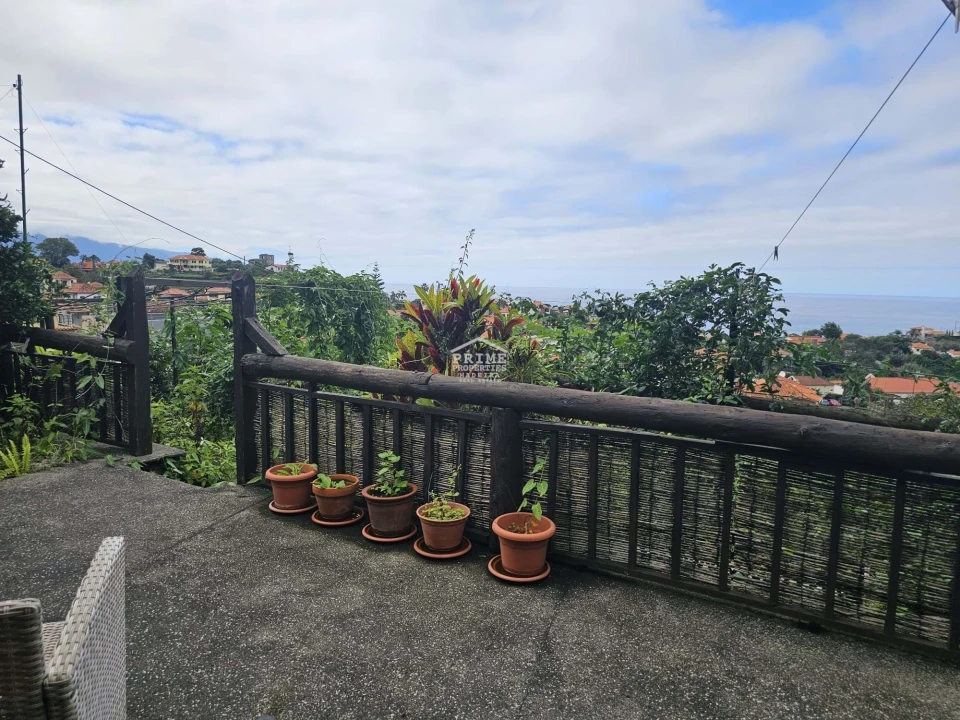 Moradia T3 para Venda em Ponta Delgada Foto 23