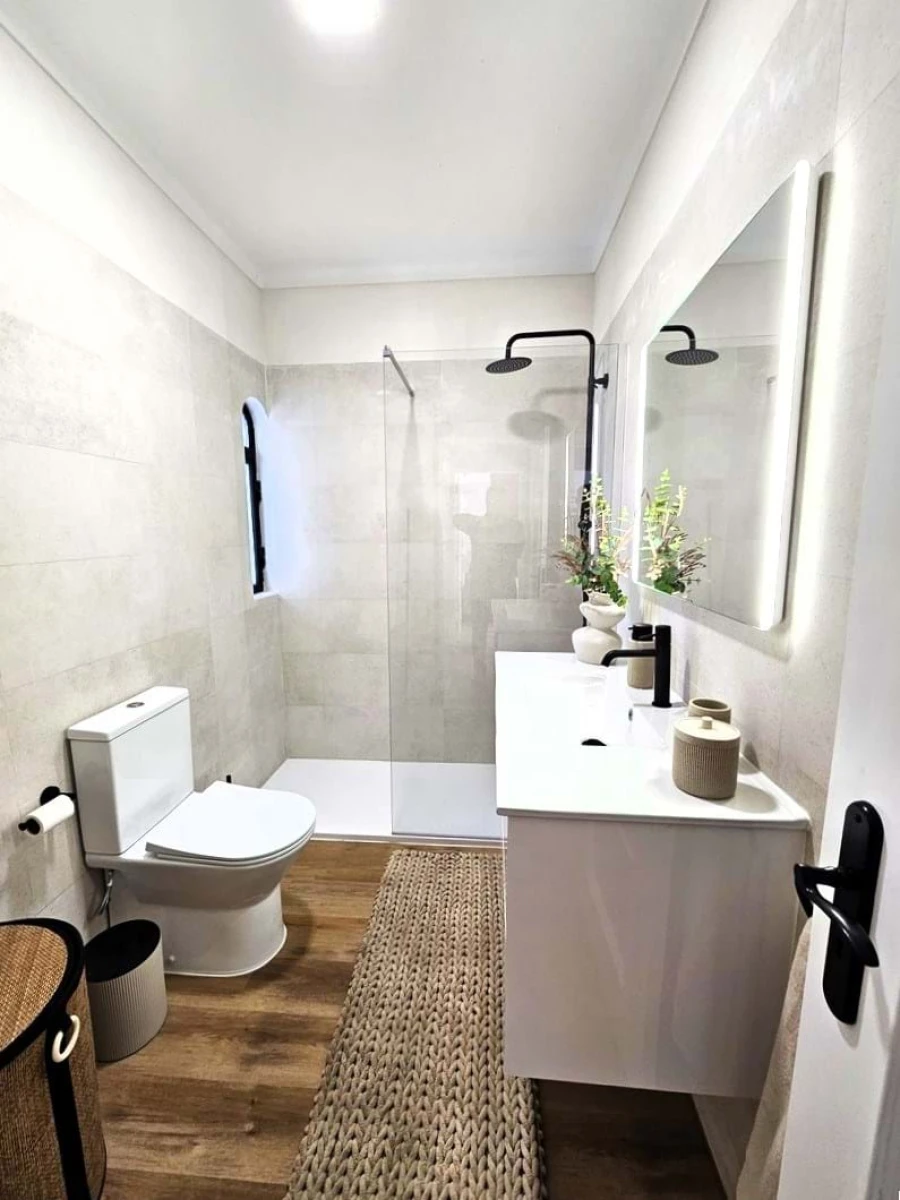 Apartamento T2 para Venda em Alvor Foto 14