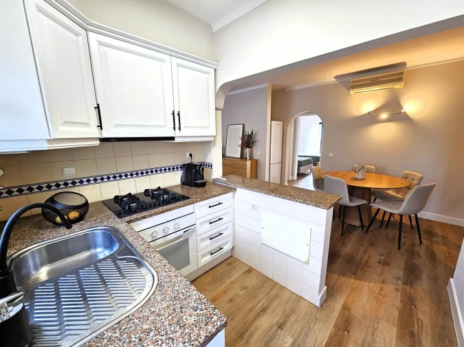 Apartamento T2 para Venda em Alvor Foto 7