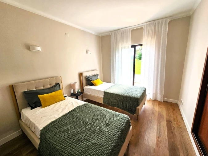 Apartamento T2 para Venda em Alvor Foto 13