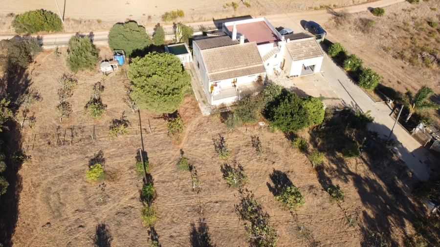 Quinta T3 para Venda em Mexilhoeira Grande