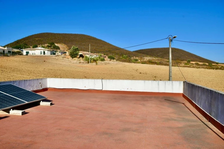 Quinta T3 para Venda em Mexilhoeira Grande Foto 19