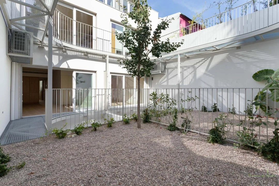 Apartamento T1 para Venda em Santo António Foto 3