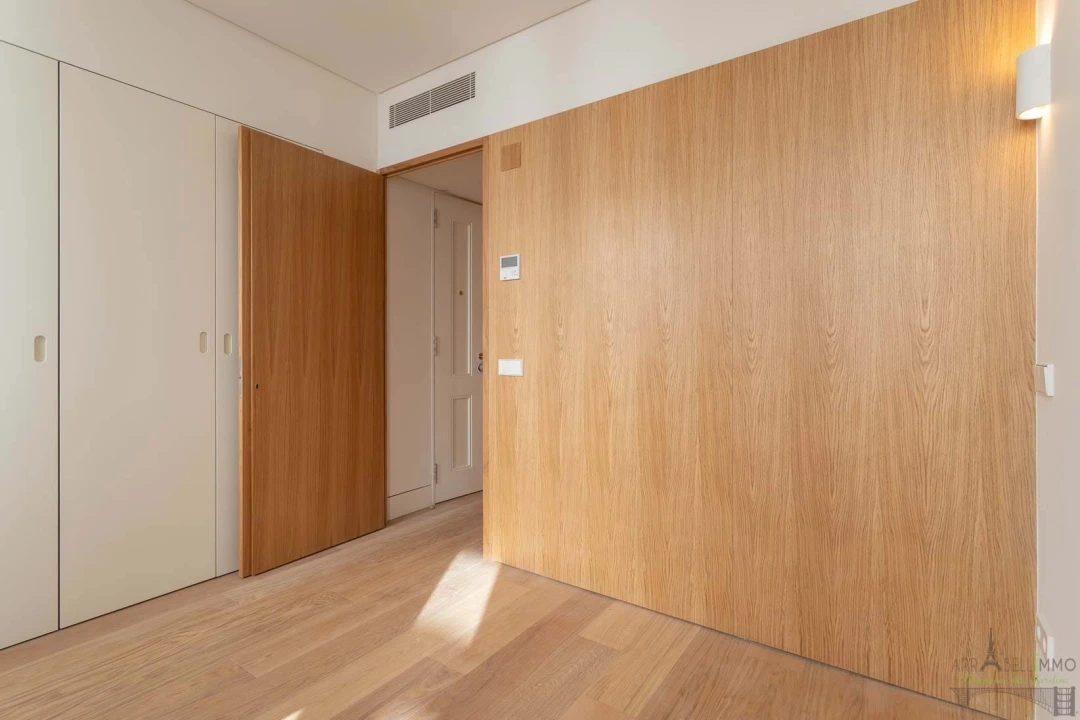 Apartamento T1 para Venda em Santo António Foto 25