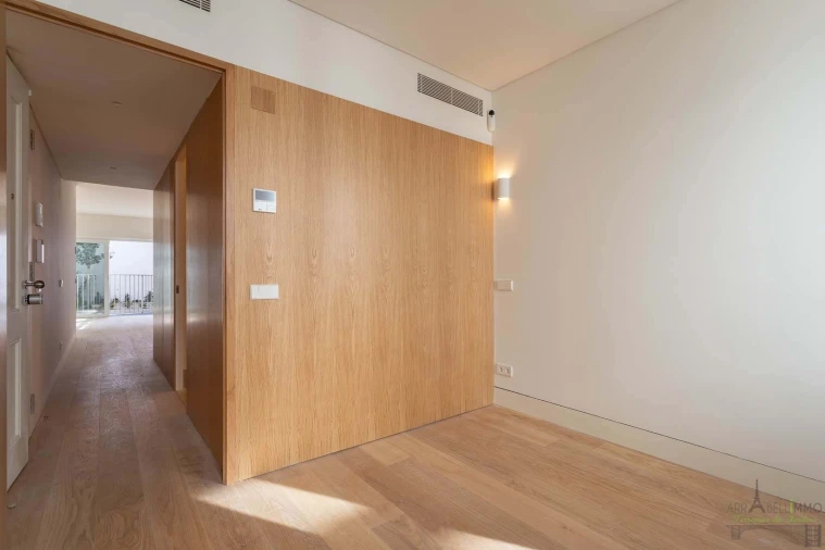 Apartamento T1 para Venda em Santo António Foto 24