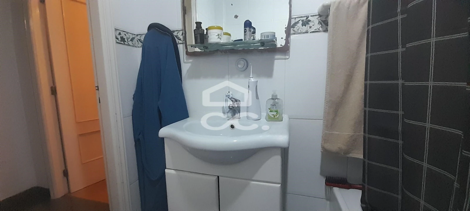 Moradia T6 para Venda em Telões Foto 19