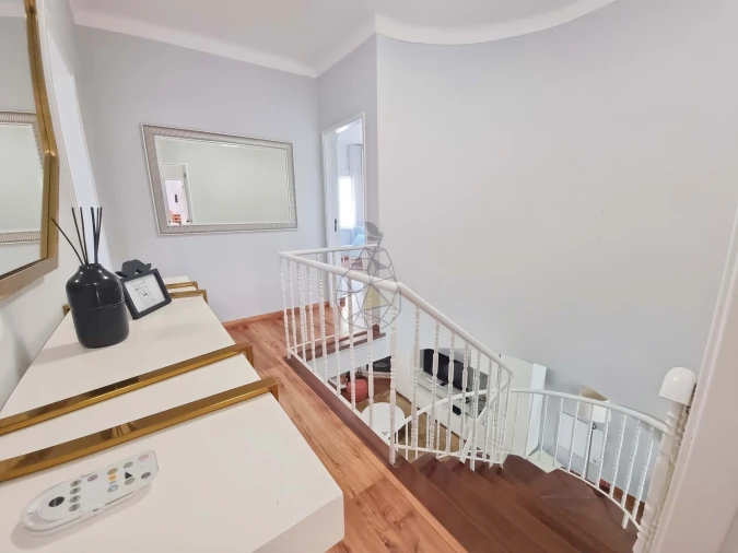 Moradia T3 para Arrendamento em Alvor Foto 33