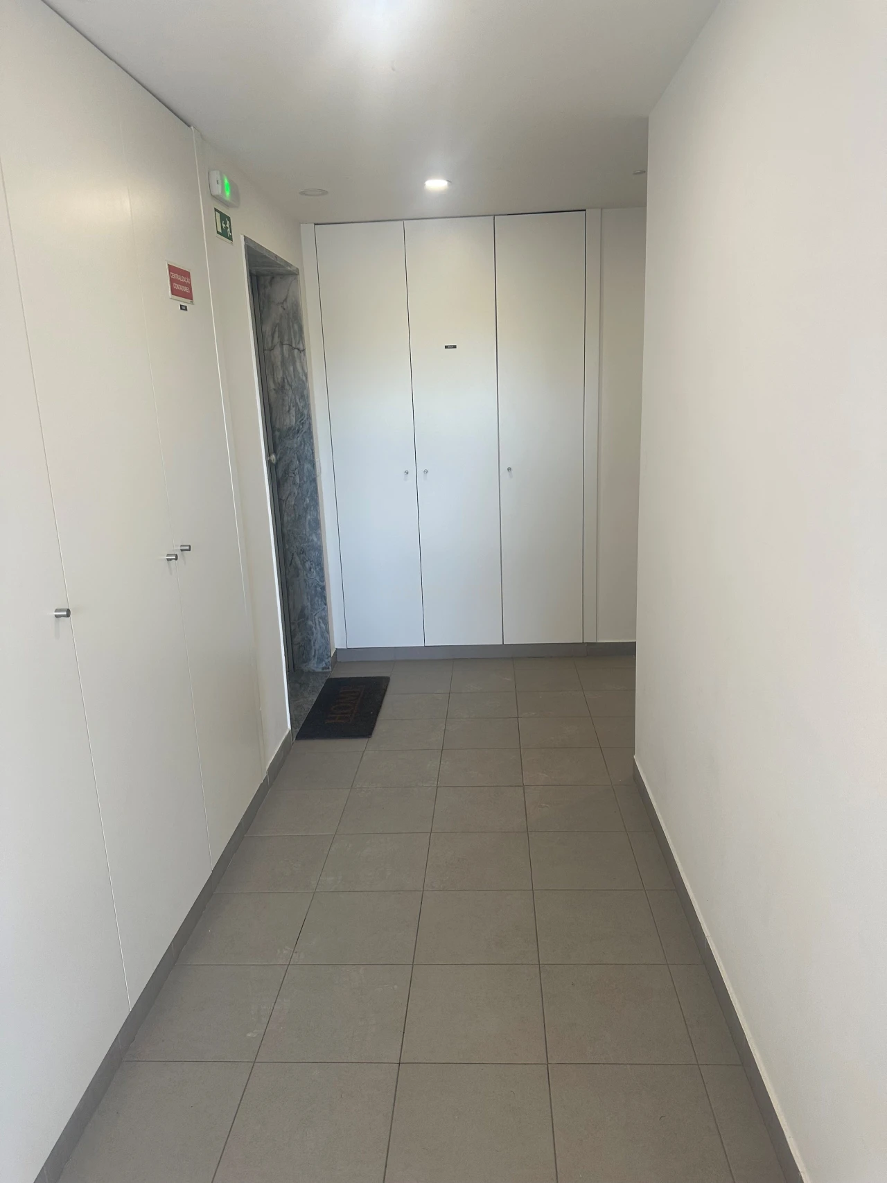 Apartamento T3 para Venda em Rio de Mouro Foto 8