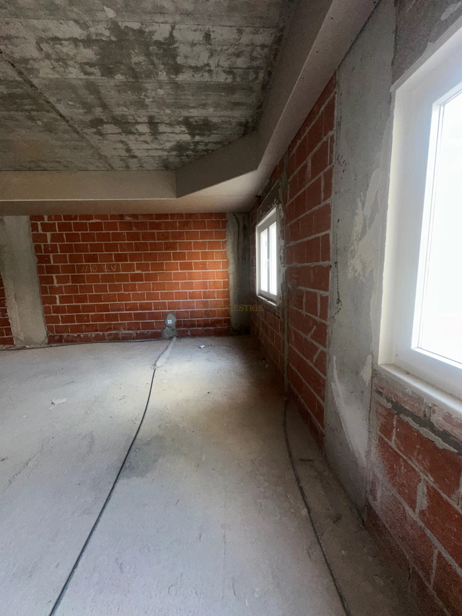 Apartamento T3 para Venda em Rio de Mouro Foto 16