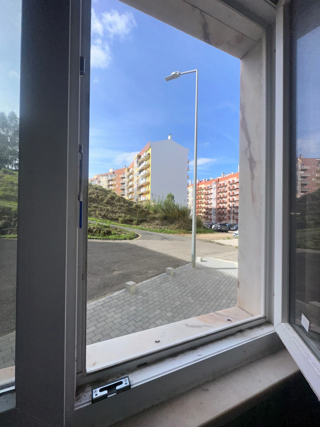 Apartamento T3 para Venda em Rio de Mouro Foto 17