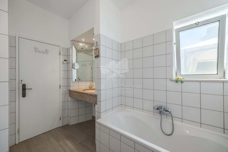 Moradia T4 para Venda em Olhão Foto 25