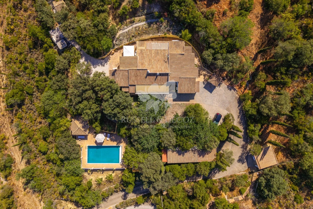 Moradia T4 para Venda em Olhão Foto 2