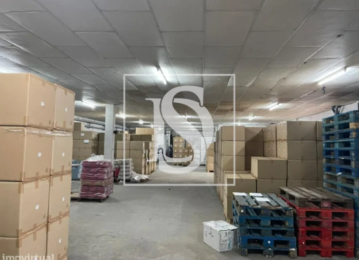 Armazém para Venda em Moreira Foto 14