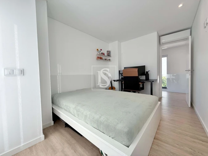 Moradia T5 para Venda em Nogueira, Fraião e Lamaçães Foto 41