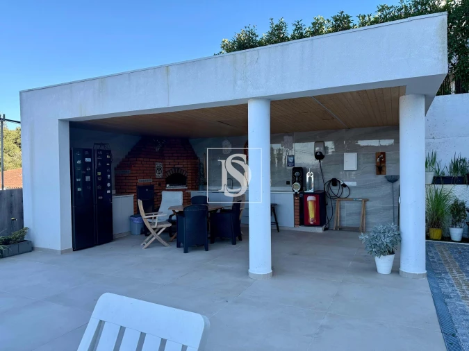 Moradia T5 para Venda em Nogueira, Fraião e Lamaçães Foto 60