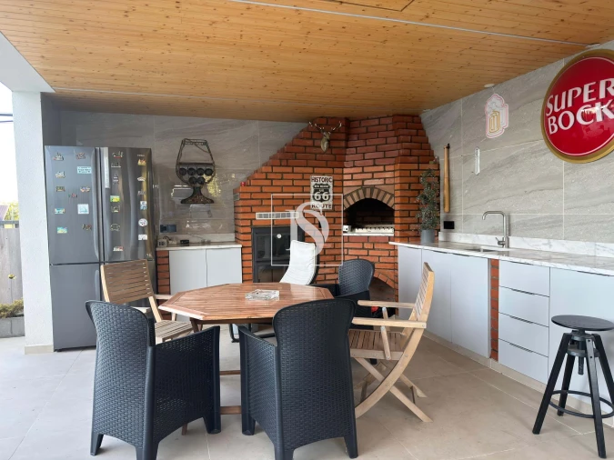 Moradia T5 para Venda em Nogueira, Fraião e Lamaçães Foto 62