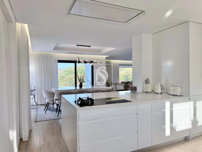 Moradia T5 para Venda em Nogueira, Fraião e Lamaçães Foto 13