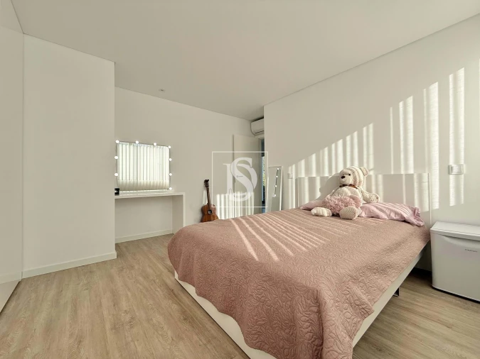 Moradia T5 para Venda em Nogueira, Fraião e Lamaçães Foto 26