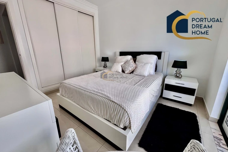 Apartamento T4 para Venda em Albufeira e Olhos de Água Foto 14