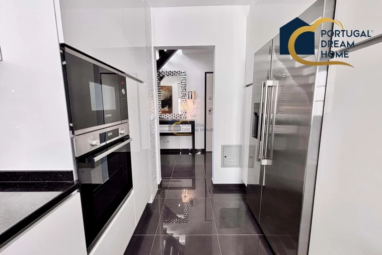 Apartamento T4 para Venda em Albufeira e Olhos de Água Foto 10