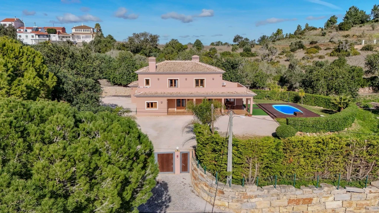 Moradia T4 para Venda em São Bartolomeu de Messines Foto 52