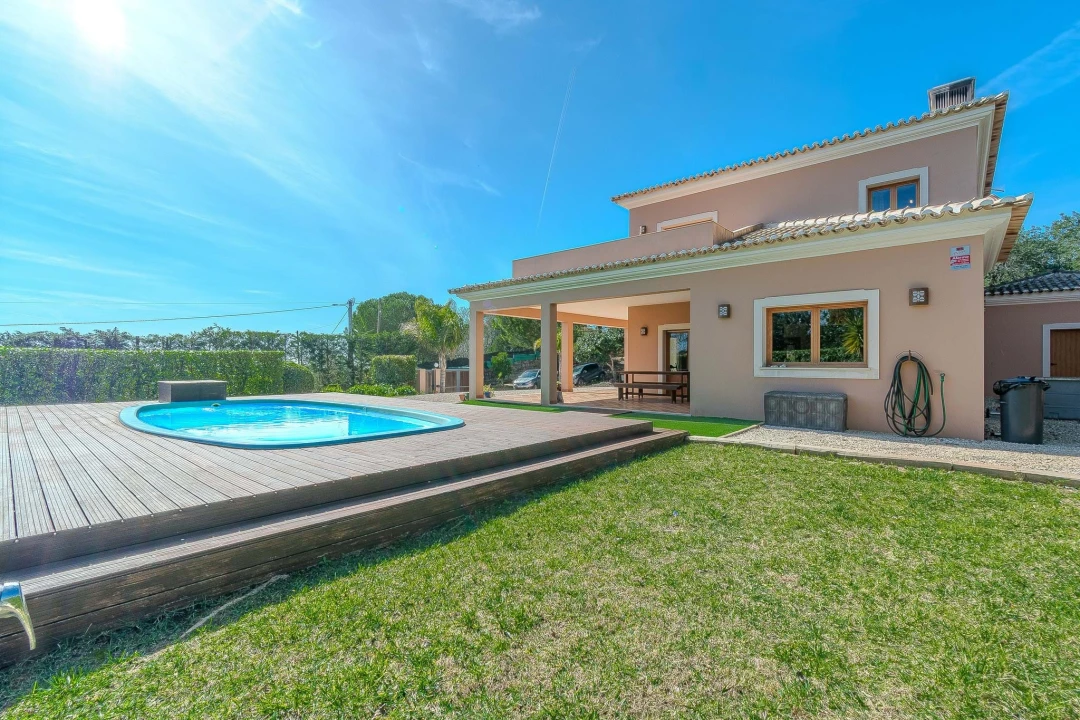 Moradia T4 para Venda em São Bartolomeu de Messines Foto 95