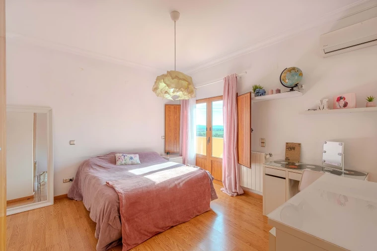 Moradia T4 para Venda em São Bartolomeu de Messines Foto 6