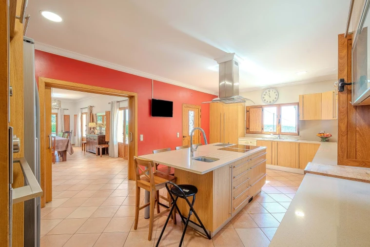 Moradia T4 para Venda em São Bartolomeu de Messines Foto 16