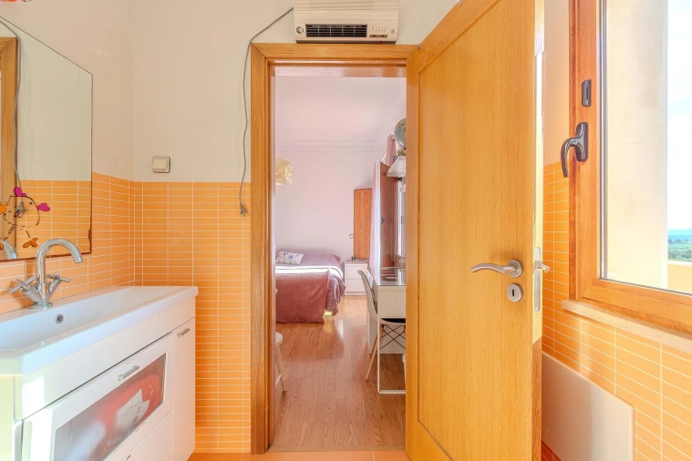 Moradia T4 para Venda em São Bartolomeu de Messines Foto 86