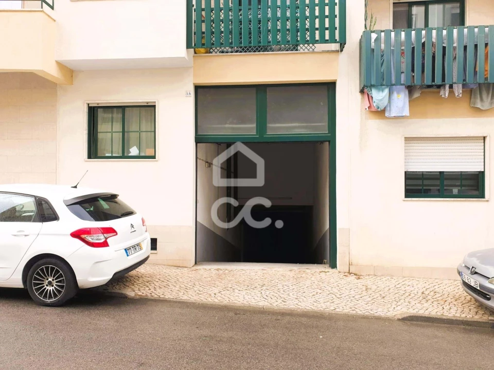 Garagem para Venda em Setubal (São Sebastião) Foto 12