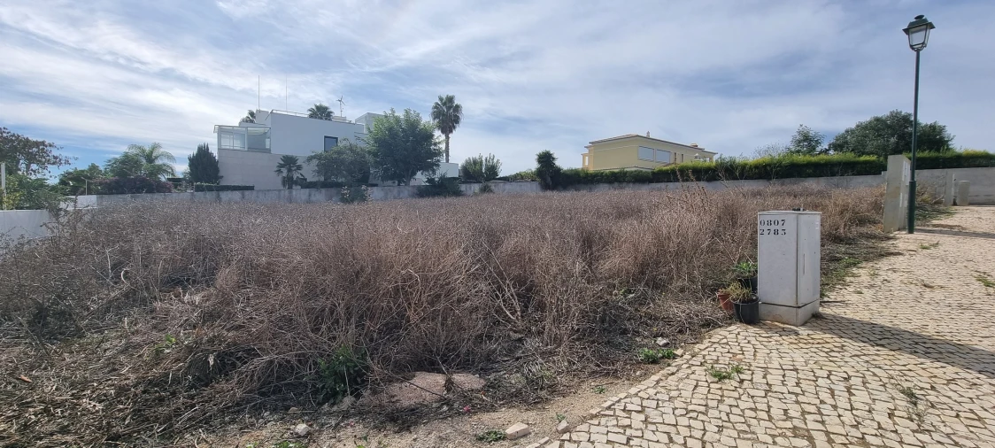 Terreno para Venda em Lagos (São Sebastião e Santa Maria) Foto 3