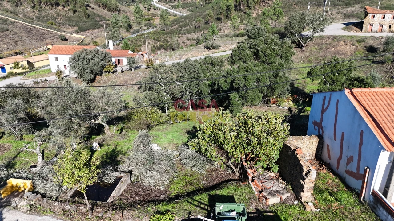 Terreno Misto para Venda em Cardigos Foto 4