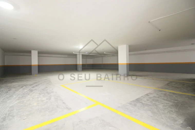Apartamento T3 para Arrendamento em Caldas da Rainha - Santo Onofre e Serra do Bouro Foto 12
