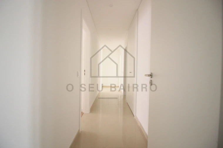 Apartamento T3 para Arrendamento em Caldas da Rainha - Santo Onofre e Serra do Bouro Foto 3