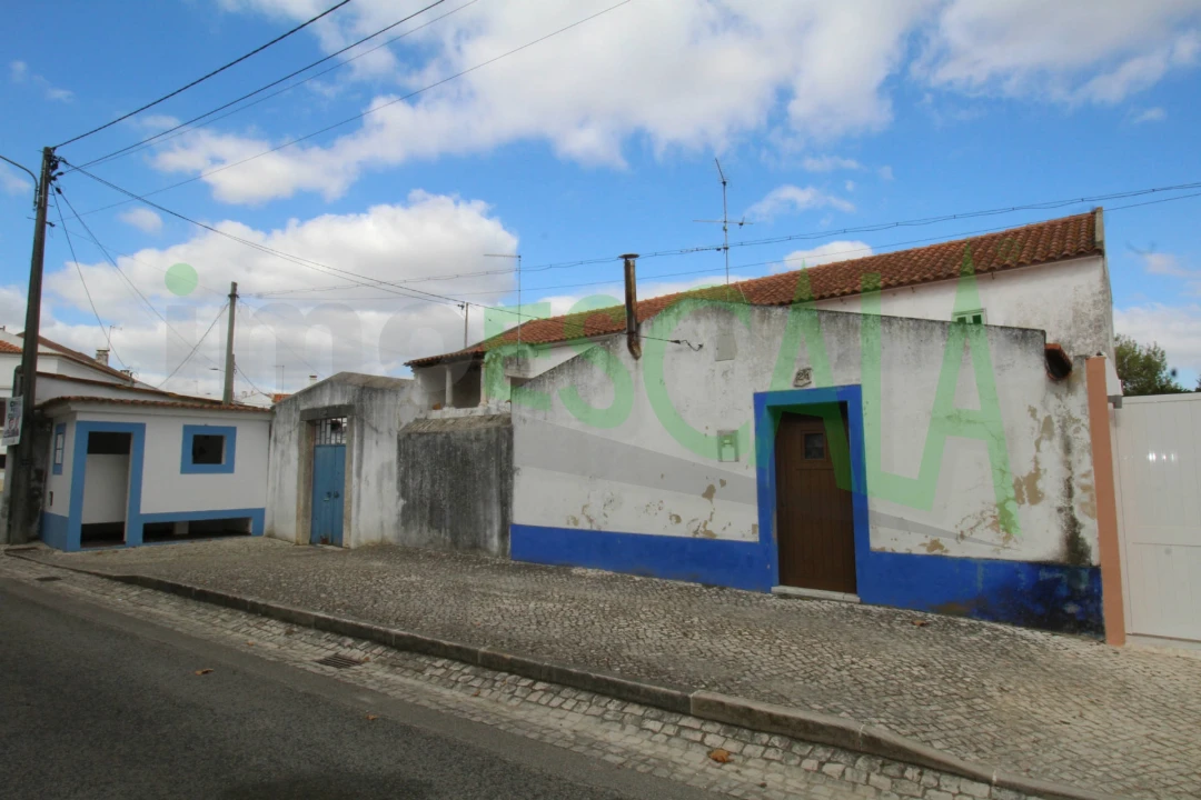 Moradia T6 para Venda em Pontevel Foto 4