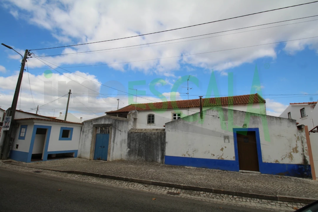 Moradia T6 para Venda em Pontevel Foto 3